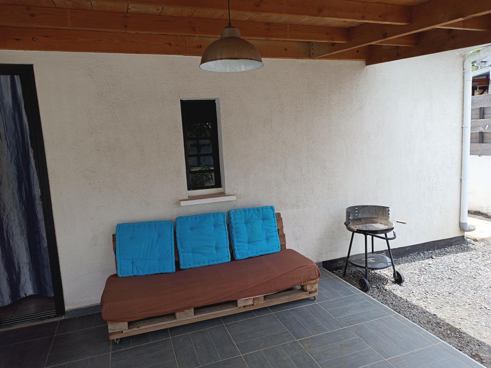 Jolie Maison T3 A St Pierre, 2 Chambres Avec Sdb, Grande Varangue, Jardin Saint Pierre Quarto foto